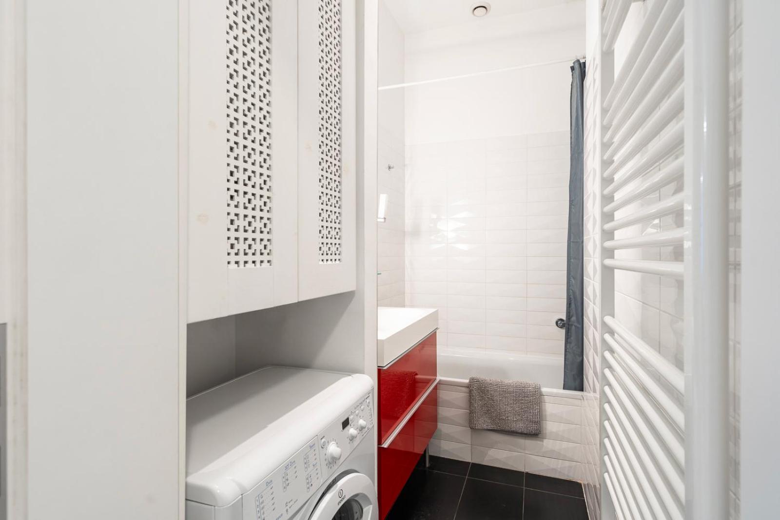 Luxury Apartment With Spacious Livingroom At Opera House, Budapest